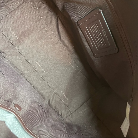 Coach Navy Satchel Purse Bag Handles and Strap Zip Top - Picture 6 of 7